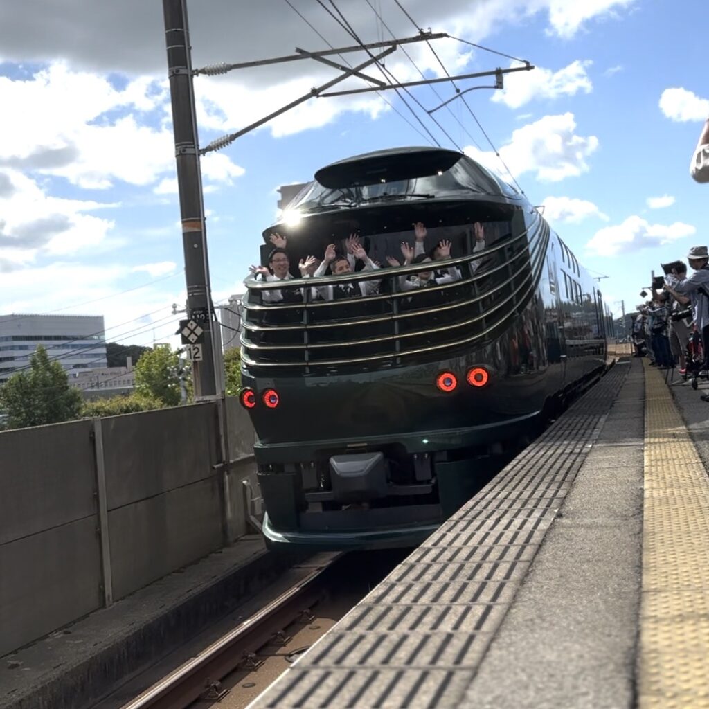 瑞風・防府駅でのお出迎えお見送りの様子4