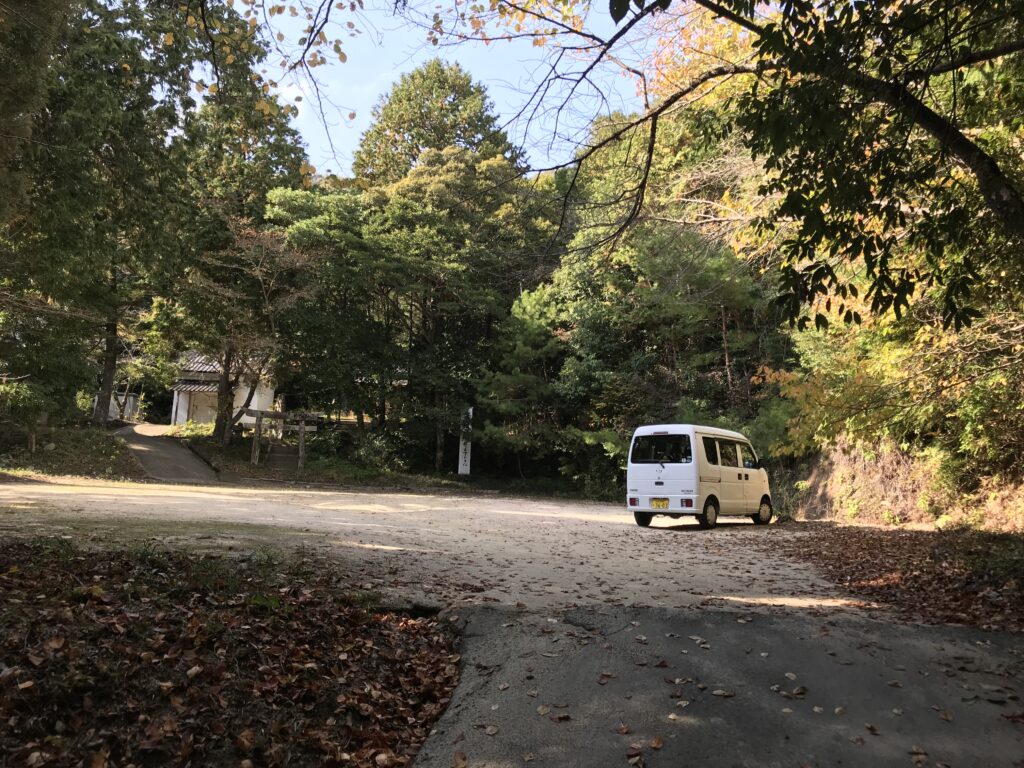 熊野神社駐車場