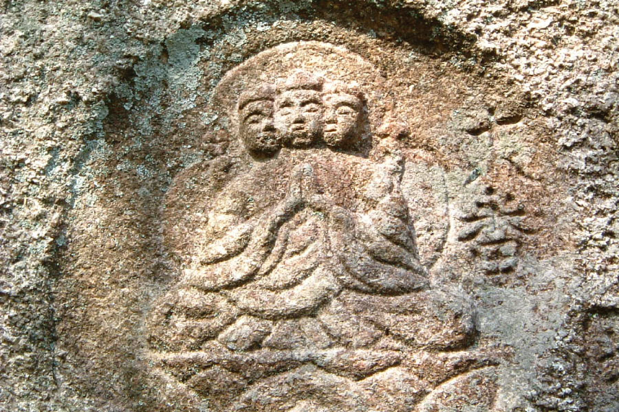 三十三観音摩崖仏（観音寺）